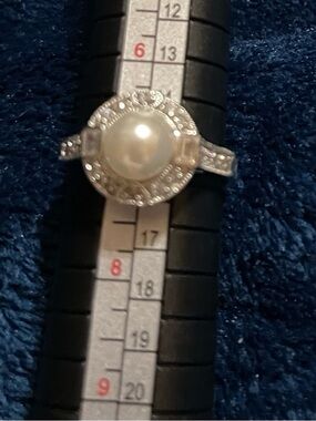 Pearl Halo Cocktail Ring in White Silver-Tone